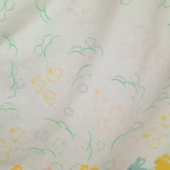 Vintage Riegel Pastel Bunny Flannel Baby Receiving Lovey Blanket 30" X 37" - Picture 3 of 7